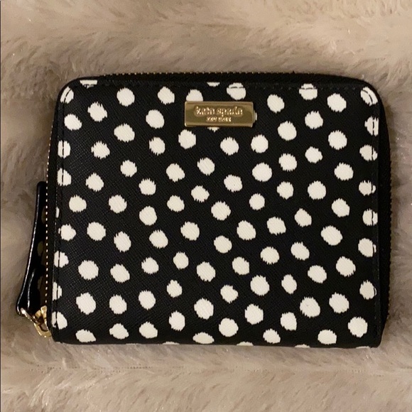 kate spade ♠️ Musical Dot Black and White Zip-around Wallet Polka-dot SLG - Picture 1 of 8
